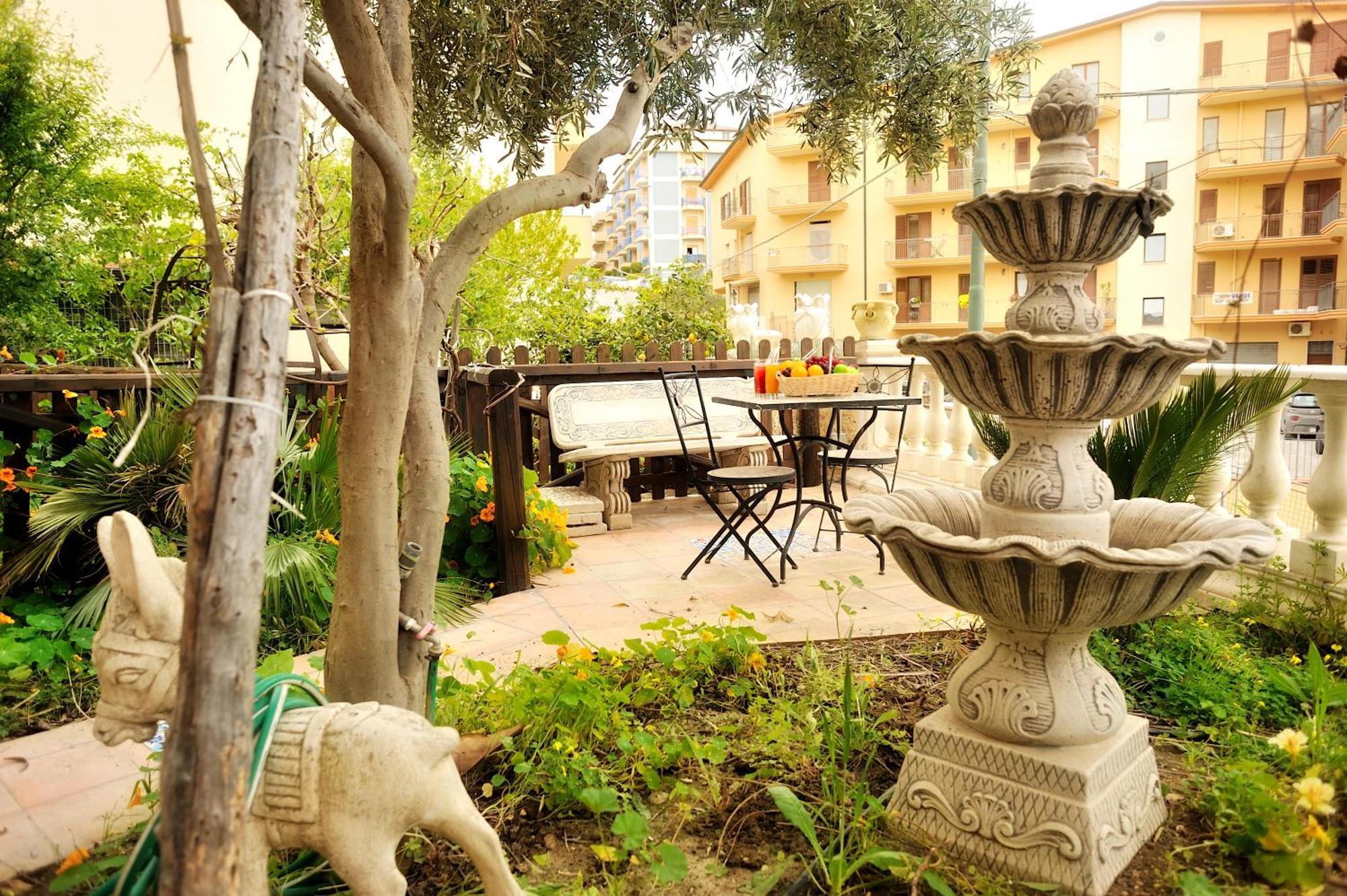 Elsa Cori Me Hotel Favara Exterior photo